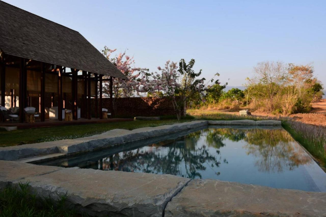Roukh Kiri Khaoyai Villa Pakchong Bagian luar foto
